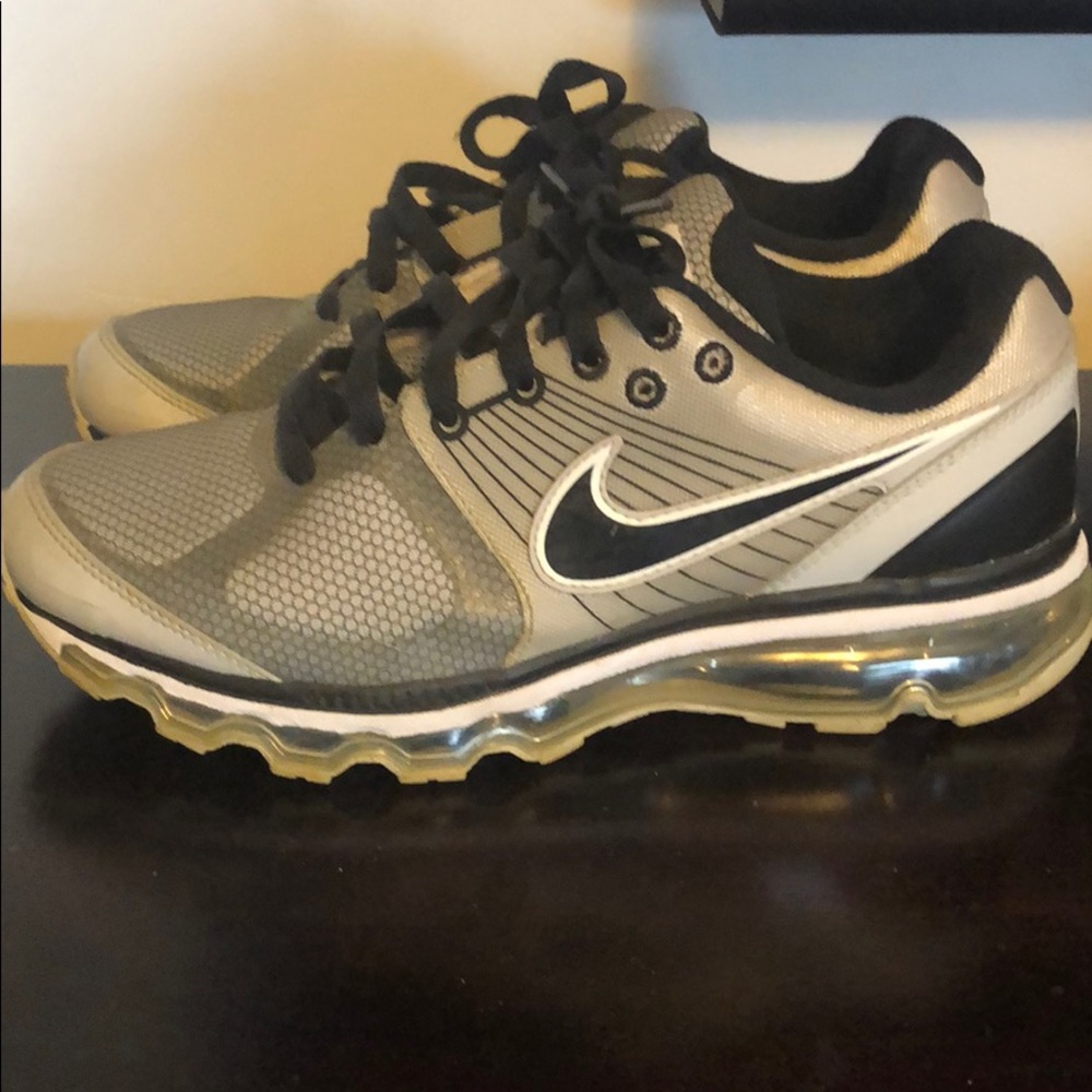 Nike Air Max 6.5Y